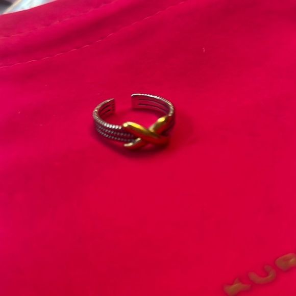 no brand Jewelry - No brand silver and gold crossover ring adjustable size runs ab size 6